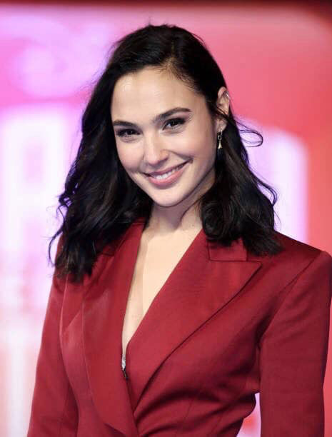 Makeup by Sarah for Gal Gadot for the premiere of Ralph Breaks the Internet